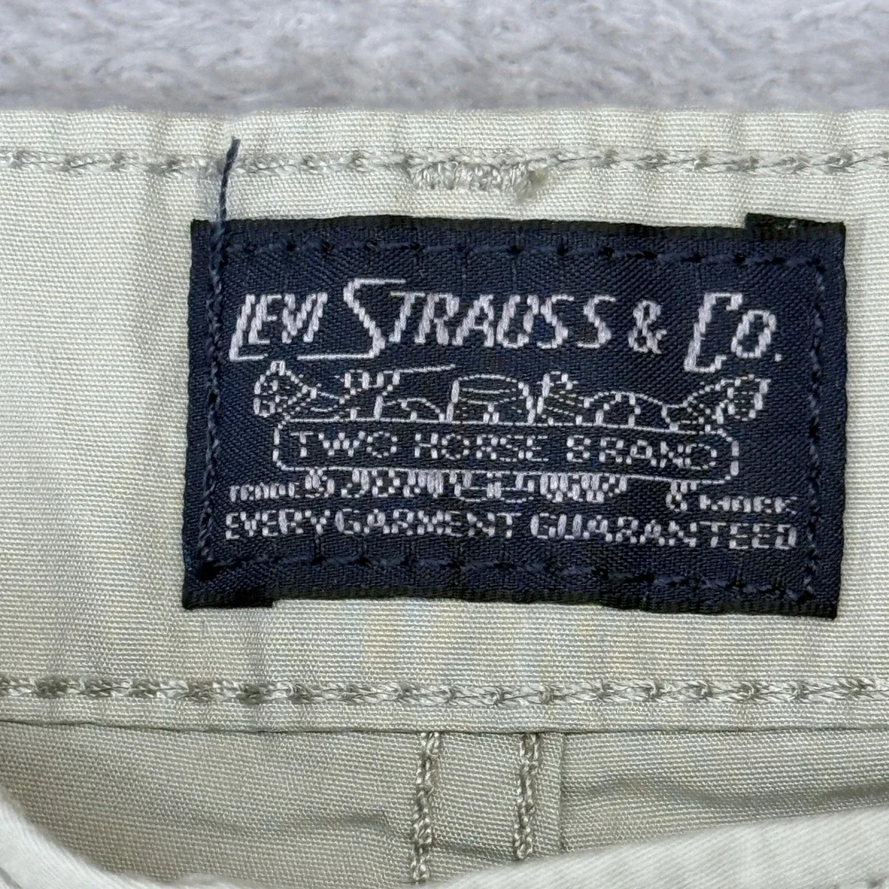 Levis Carrier‎ Cargo Shorts Mens 42 Tan Khaki Loose Fit Cotton 232510237 NEW